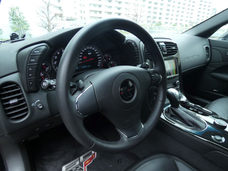 シボレー コルベット ｸﾞﾗﾝｽﾎﾟｰﾂ　2013年ﾓﾃﾞﾙ 正規D車 黒革 ｼｰﾄﾋｰﾀｰ ﾅﾋﾞTV HUD Bｶﾒﾗ ETC Borlaﾏﾌﾗｰ　2年保証