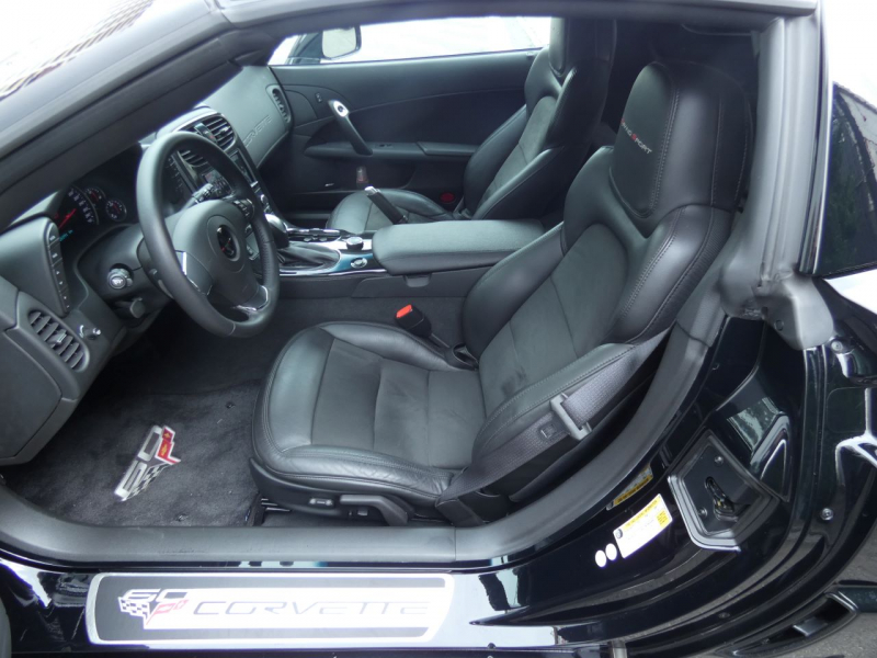 シボレー コルベット ｸﾞﾗﾝｽﾎﾟｰﾂ　2013年ﾓﾃﾞﾙ 正規D車 黒革 ｼｰﾄﾋｰﾀｰ ﾅﾋﾞTV HUD Bｶﾒﾗ ETC Borlaﾏﾌﾗｰ　2年保証