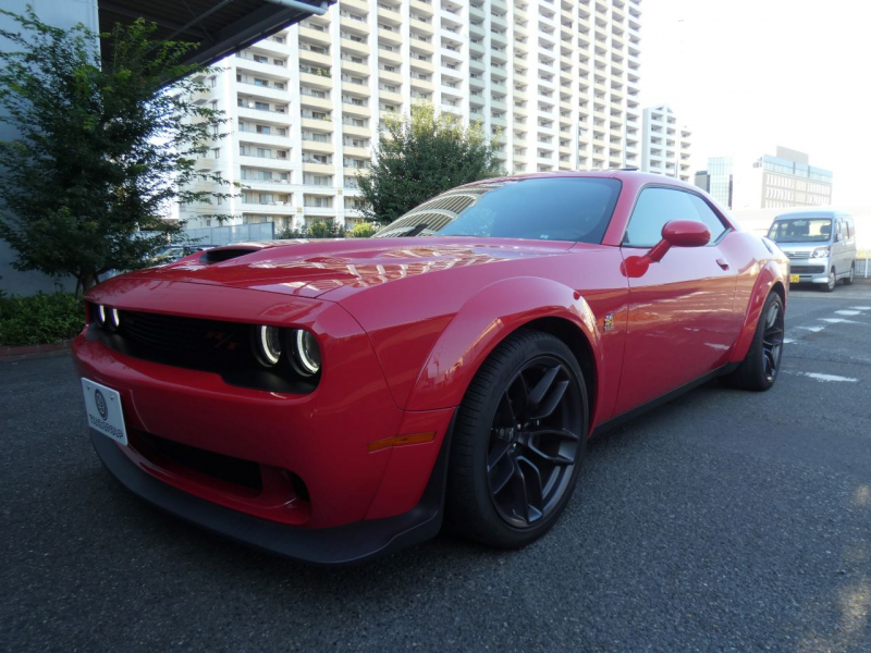 ダッジ チャレンジャー ｽｷｬｯﾄﾊﾟｯｸ ﾜｲﾄﾞﾎﾞﾃﾞｨ　2019年ﾓﾃﾞﾙ ﾃｸﾉﾛｼﾞｰｸﾞﾙｰﾌﾟ 黒ｺﾝﾋﾞ革 ｼｰﾄﾋｰﾀｰ&ｸｰﾗｰ ｻﾝﾙｰﾌ harman/kardon Bｶﾒﾗ　2年保証