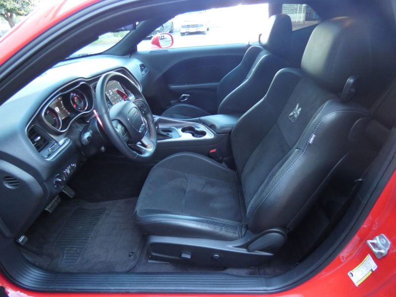 ダッジ チャレンジャー ｽｷｬｯﾄﾊﾟｯｸ ﾜｲﾄﾞﾎﾞﾃﾞｨ　2019年ﾓﾃﾞﾙ ﾃｸﾉﾛｼﾞｰｸﾞﾙｰﾌﾟ 黒ｺﾝﾋﾞ革 ｼｰﾄﾋｰﾀｰ&ｸｰﾗｰ ｻﾝﾙｰﾌ harman/kardon Bｶﾒﾗ　2年保証