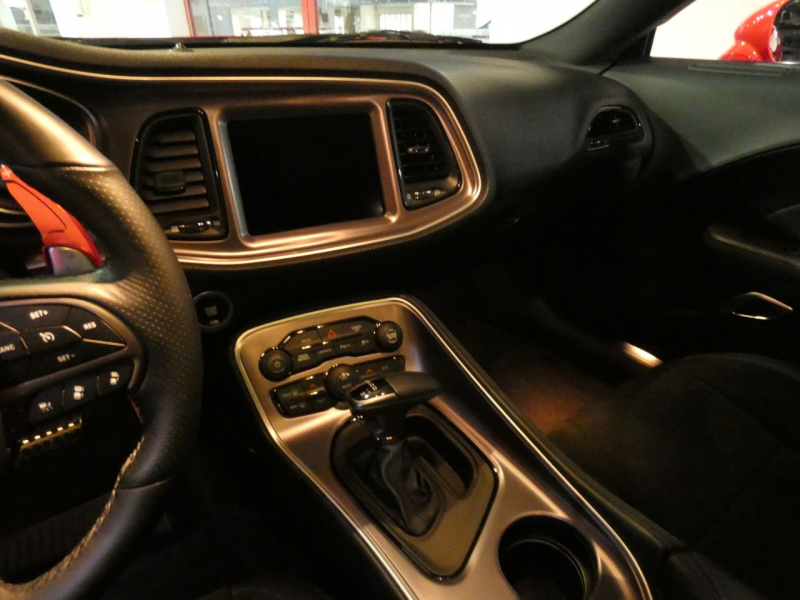 ダッジ チャレンジャー ｽｷｬｯﾄﾊﾟｯｸ ﾜｲﾄﾞﾎﾞﾃﾞｨ　2019年ﾓﾃﾞﾙ ﾃｸﾉﾛｼﾞｰｸﾞﾙｰﾌﾟ 黒ｺﾝﾋﾞ革 ｼｰﾄﾋｰﾀｰ&ｸｰﾗｰ ｻﾝﾙｰﾌ harman/kardon Bｶﾒﾗ　2年保証