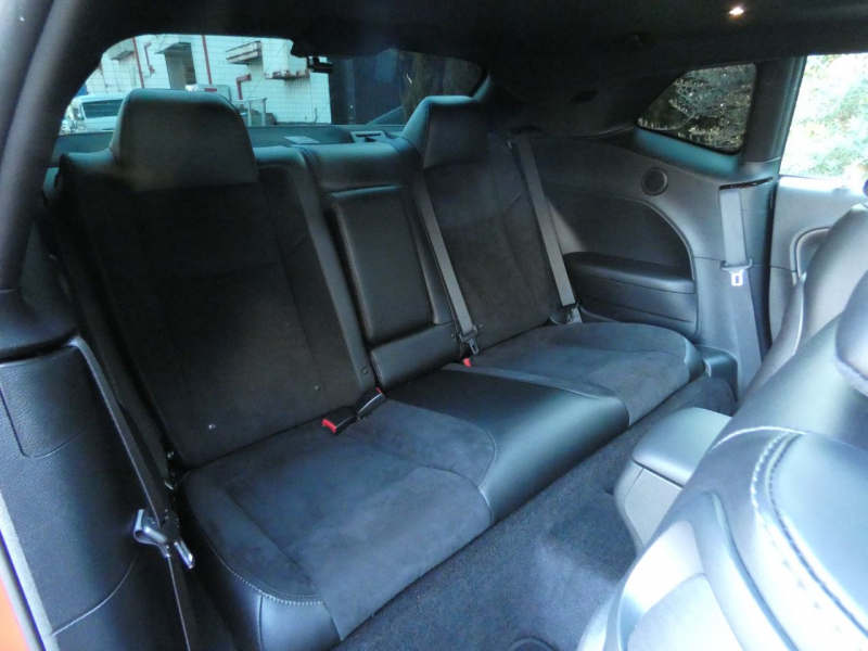 ダッジ チャレンジャー ｽｷｬｯﾄﾊﾟｯｸ ﾜｲﾄﾞﾎﾞﾃﾞｨ　2019年ﾓﾃﾞﾙ ﾃｸﾉﾛｼﾞｰｸﾞﾙｰﾌﾟ 黒ｺﾝﾋﾞ革 ｼｰﾄﾋｰﾀｰ&ｸｰﾗｰ ｻﾝﾙｰﾌ harman/kardon Bｶﾒﾗ　2年保証