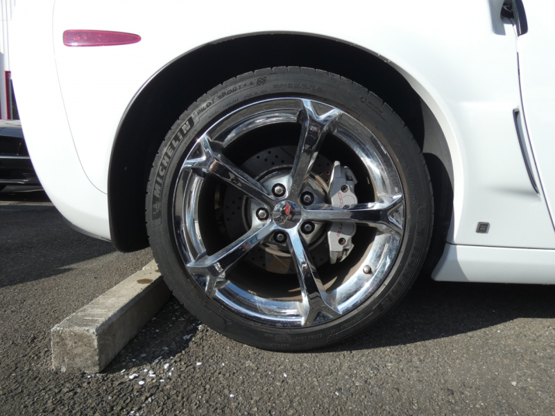 シボレー コルベット ｸﾞﾗﾝｽﾎﾟｰﾂ　新並 2010年ﾓﾃﾞﾙ 赤革 ｼｰﾄﾋｰﾀｰ Borlaﾏﾌﾗｰ HUD HID ﾅﾋﾞTV BOSE ETC　2年保証