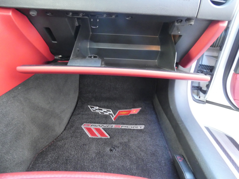 シボレー コルベット ｸﾞﾗﾝｽﾎﾟｰﾂ　新並 2010年ﾓﾃﾞﾙ 赤革 ｼｰﾄﾋｰﾀｰ Borlaﾏﾌﾗｰ HUD HID ﾅﾋﾞTV BOSE ETC　2年保証