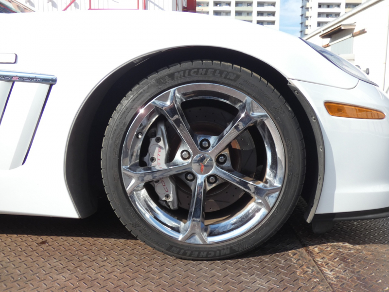 シボレー コルベット ｸﾞﾗﾝｽﾎﾟｰﾂ　新並 2010年ﾓﾃﾞﾙ 赤革 ｼｰﾄﾋｰﾀｰ Borlaﾏﾌﾗｰ HUD HID ﾅﾋﾞTV BOSE ETC　2年保証