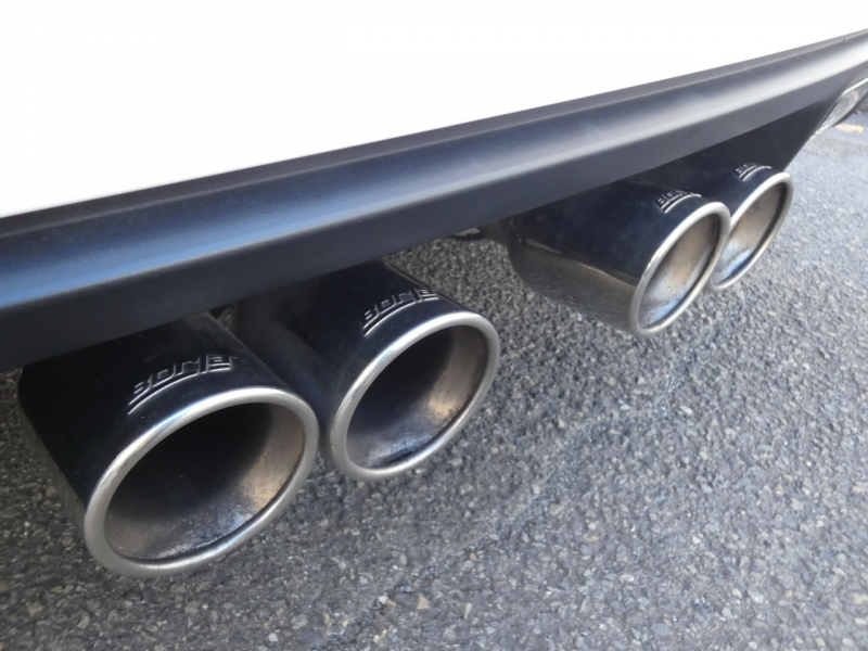 シボレー コルベット ｸﾞﾗﾝｽﾎﾟｰﾂ　新並 2010年ﾓﾃﾞﾙ 赤革 ｼｰﾄﾋｰﾀｰ Borlaﾏﾌﾗｰ HUD HID ﾅﾋﾞTV BOSE ETC　2年保証