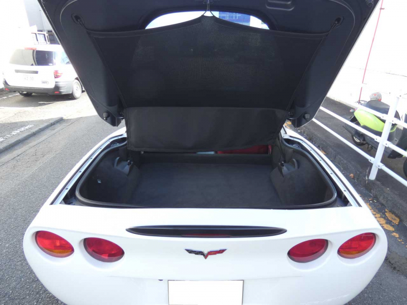 シボレー コルベット ｸﾞﾗﾝｽﾎﾟｰﾂ　新並 2010年ﾓﾃﾞﾙ 赤革 ｼｰﾄﾋｰﾀｰ Borlaﾏﾌﾗｰ HUD HID ﾅﾋﾞTV BOSE ETC　2年保証