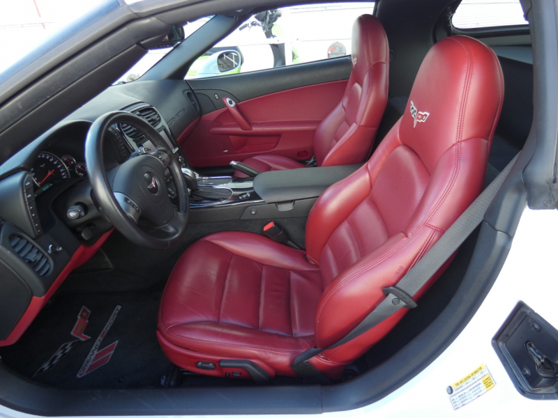シボレー コルベット ｸﾞﾗﾝｽﾎﾟｰﾂ　新並 2010年ﾓﾃﾞﾙ 赤革 ｼｰﾄﾋｰﾀｰ Borlaﾏﾌﾗｰ HUD HID ﾅﾋﾞTV BOSE ETC　2年保証