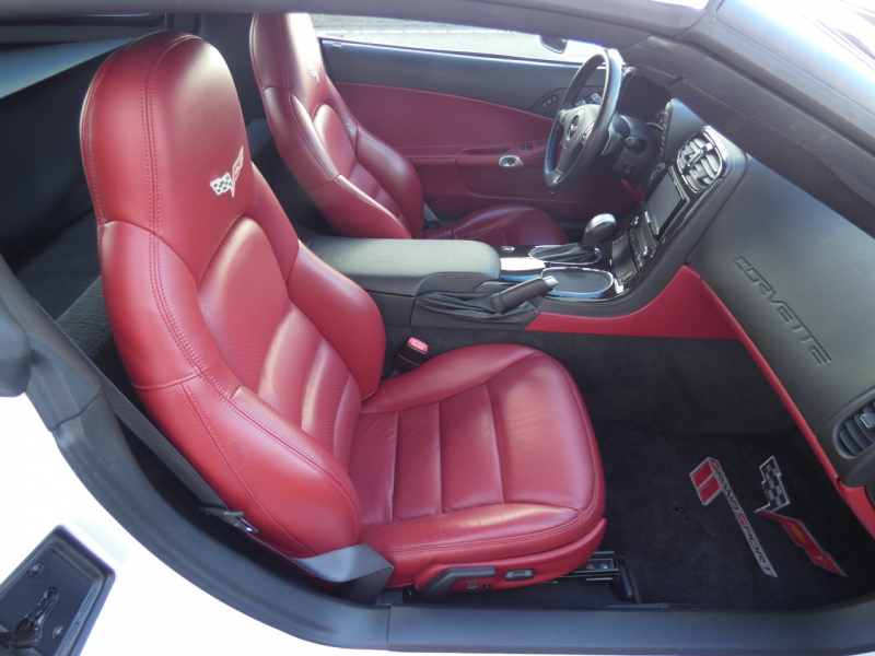 シボレー コルベット ｸﾞﾗﾝｽﾎﾟｰﾂ　新並 2010年ﾓﾃﾞﾙ 赤革 ｼｰﾄﾋｰﾀｰ Borlaﾏﾌﾗｰ HUD HID ﾅﾋﾞTV BOSE ETC　2年保証