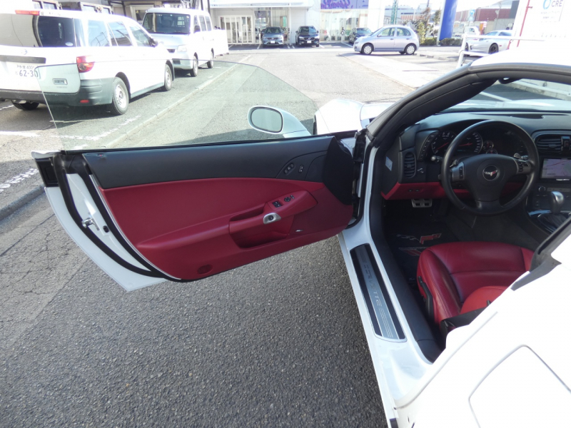 シボレー コルベット ｸﾞﾗﾝｽﾎﾟｰﾂ　新並 2010年ﾓﾃﾞﾙ 赤革 ｼｰﾄﾋｰﾀｰ Borlaﾏﾌﾗｰ HUD HID ﾅﾋﾞTV BOSE ETC　2年保証