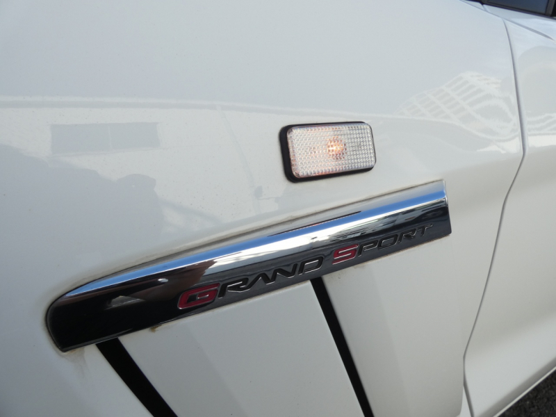 シボレー コルベット ｸﾞﾗﾝｽﾎﾟｰﾂ　新並 2010年ﾓﾃﾞﾙ 赤革 ｼｰﾄﾋｰﾀｰ Borlaﾏﾌﾗｰ HUD HID ﾅﾋﾞTV BOSE ETC　2年保証