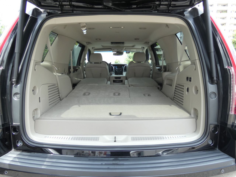 キャデラック エスカレード ﾌﾟﾚﾐｱﾑ　2015年ﾓﾃﾞﾙ 正規D車ｼｪｰﾙﾚｻﾞｰ ｼｰﾄﾋｰﾀｰ&ｸｰﾗ ｻﾝﾙｰﾌ ACC LEDﾗｲﾄ 社外24ｲﾝﾁAW　2年保証