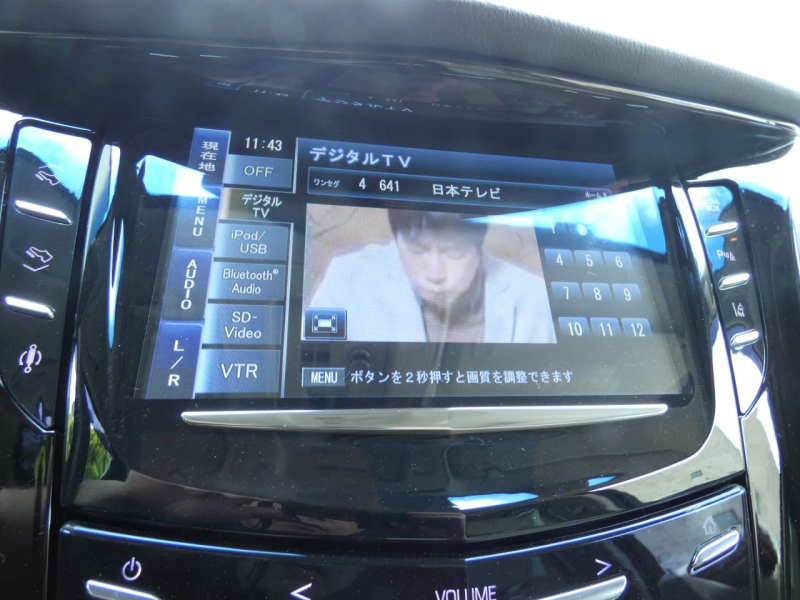 キャデラック エスカレード ﾌﾟﾚﾐｱﾑ　2015年ﾓﾃﾞﾙ 正規D車ｼｪｰﾙﾚｻﾞｰ ｼｰﾄﾋｰﾀｰ&ｸｰﾗ ｻﾝﾙｰﾌ ACC LEDﾗｲﾄ 社外24ｲﾝﾁAW　2年保証