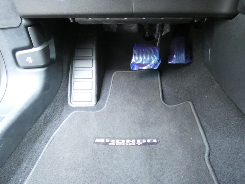 フォード ブロンコスポーツ ｱｳﾀｰﾊﾞﾝｸｽ　新並 2021yﾓﾃﾞﾙ 1ｵｰﾅｰ ﾈｲﾋﾞｰﾚｻﾞｰ ﾌﾞﾗｲﾝﾄﾞｽﾎﾟｯﾄ Aｶｰﾌﾟﾚｲ LEDﾍｯﾄﾞﾗｲﾄ Bｶﾒﾗ　2年保証