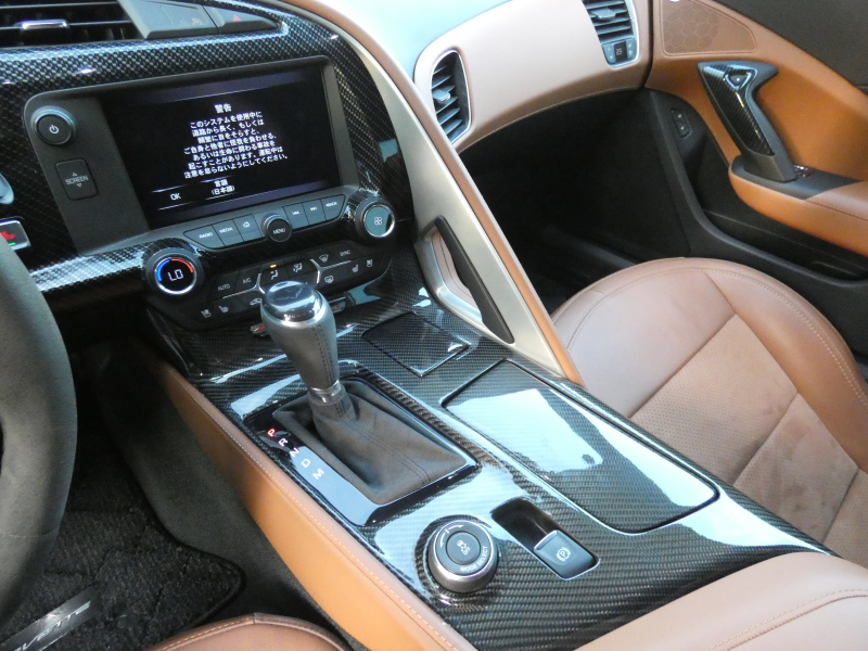 シボレー コルベット Z06 3LZ 正規D車 2017年モデル 茶革コンペティションシート ヒーター&ベンチレーター カーボングランドエフェクト 純正19/20AW AppleCarPlay 2年保証