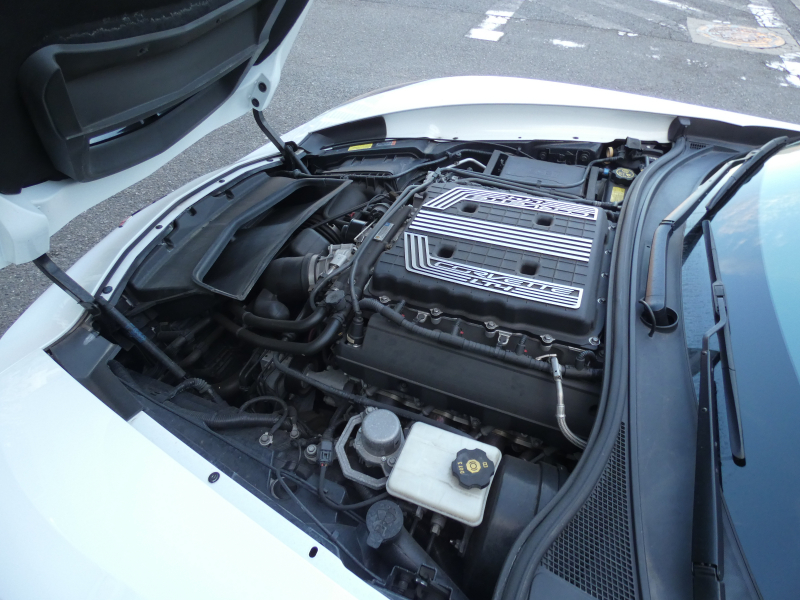 シボレー コルベット Z06 3LZ 正規D車 2017年モデル 茶革コンペティションシート ヒーター&ベンチレーター カーボングランドエフェクト 純正19/20AW AppleCarPlay 2年保証