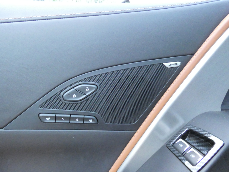 シボレー コルベット Z06 3LZ 正規D車 2017年モデル 茶革コンペティションシート ヒーター&ベンチレーター カーボングランドエフェクト 純正19/20AW AppleCarPlay 2年保証