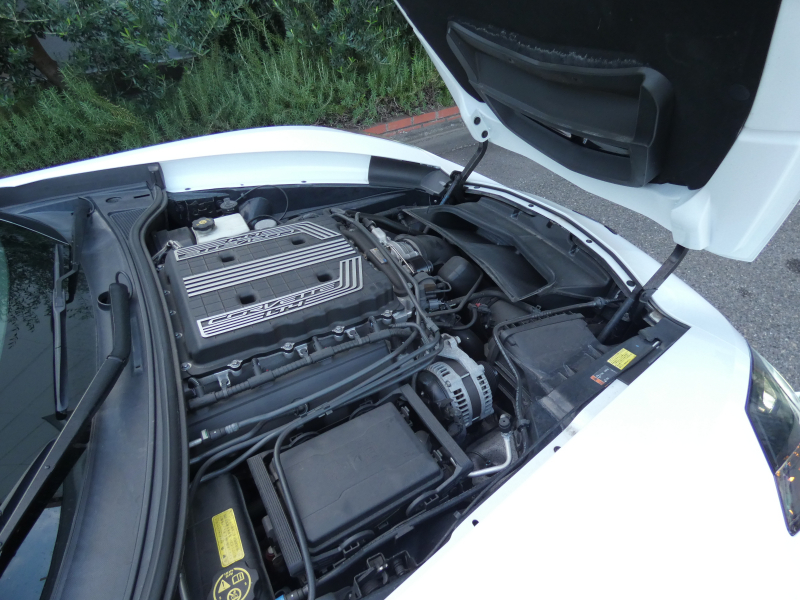 シボレー コルベット Z06 3LZ 正規D車 2017年モデル 茶革コンペティションシート ヒーター&ベンチレーター カーボングランドエフェクト 純正19/20AW AppleCarPlay 2年保証