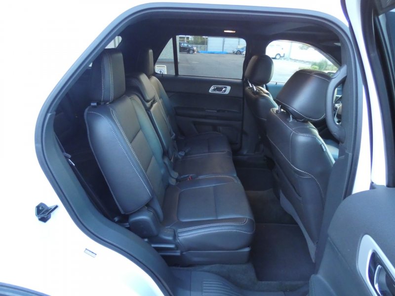 フォード エクスプローラー ｽﾎﾟｰﾂ　国内未導入 2014yﾓﾃﾞﾙ 左ﾊﾝﾄﾞﾙ 黒革 ｻﾝﾙｰﾌ ｼｰﾄﾋｰﾀｰ&ﾍﾞﾝﾁﾚｰﾀｰ 純正20ｲﾝﾁAW ﾅﾋﾞTV Bｶﾒﾗ　2年保証