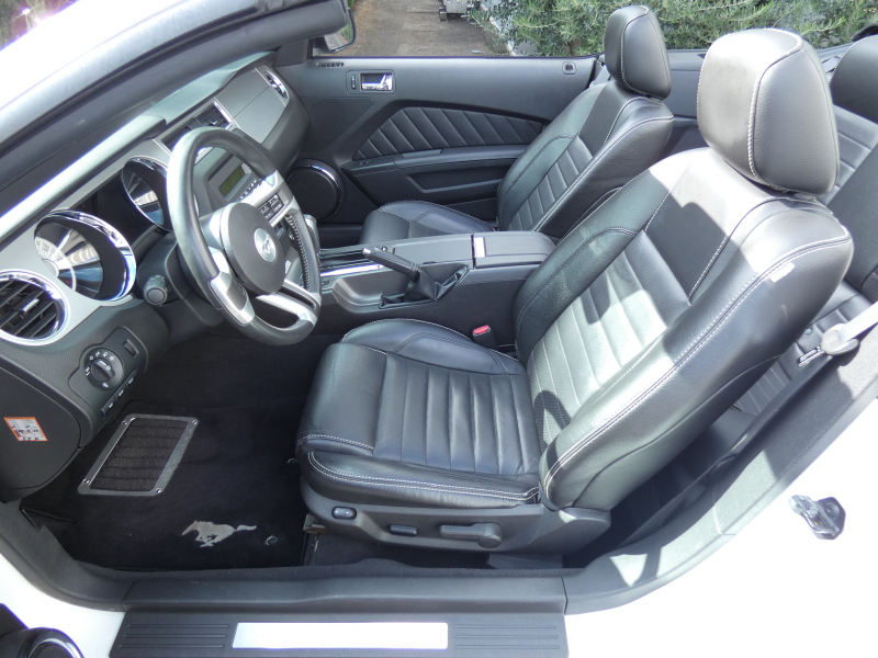 フォード マスタング V8 GTﾌﾟﾚﾐｱﾑ ｺﾝﾊﾞｰﾁﾌﾞﾙ GT500仕様　正規D車 黒革 ｼｰﾄﾋｰﾀｰ 電動ｿﾌﾄﾄｯﾌﾟ ﾅﾋﾞ地ﾃﾞｼﾞ Bｶﾒﾗ ﾌﾛｰﾏｽﾀｰﾏﾌﾗｰ 20AW ｷｾﾉﾝ　2年保証