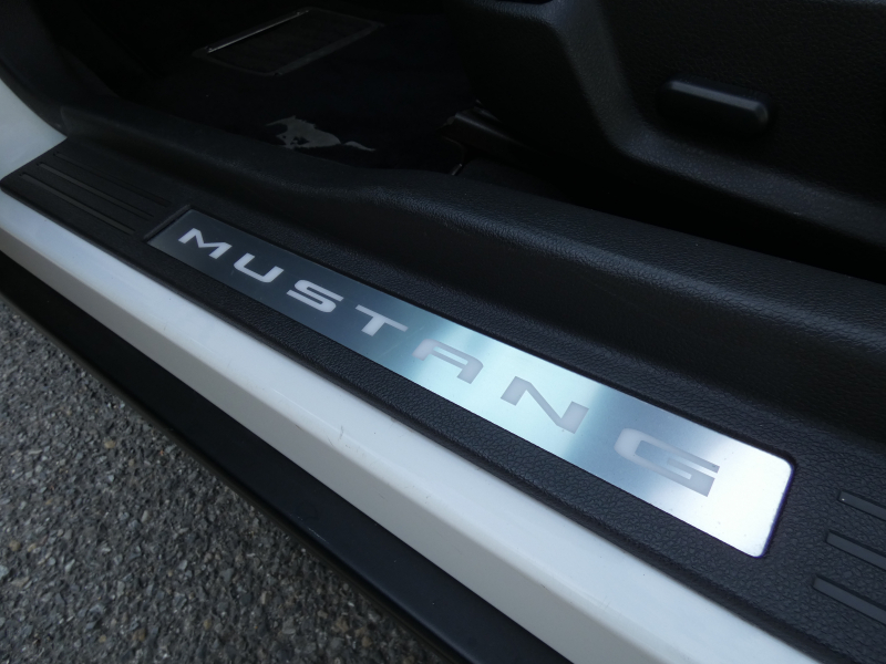 フォード マスタング V8 GTﾌﾟﾚﾐｱﾑ ｺﾝﾊﾞｰﾁﾌﾞﾙ GT500仕様　正規D車 黒革 ｼｰﾄﾋｰﾀｰ 電動ｿﾌﾄﾄｯﾌﾟ ﾅﾋﾞ地ﾃﾞｼﾞ Bｶﾒﾗ ﾌﾛｰﾏｽﾀｰﾏﾌﾗｰ 20AW ｷｾﾉﾝ　2年保証