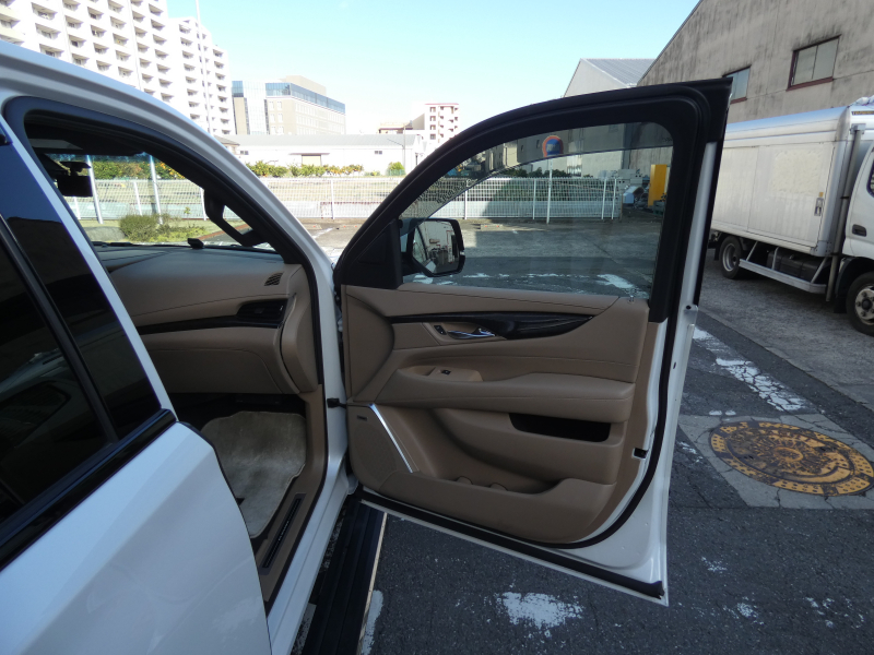 キャデラック エスカレード ﾌﾟﾗﾁﾅﾑ　正規D車 2019年ﾓﾃﾞﾙ 7人乗り3rdｼｰﾄ ｾﾐｱﾆﾘﾝ革 ｻﾝﾙｰﾌ ﾅﾋﾞTV AppleCarPlay ﾌﾘｯﾌﾟﾀﾞｳﾝ ACC ﾌﾞﾗｲﾝﾄﾞｽﾎﾟｯﾄ ｵｰﾄﾃｰﾙｹﾞｰﾄ 全周囲ｶﾒﾗ　2年保証