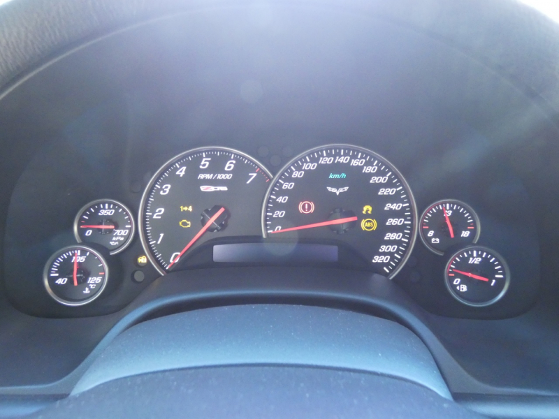 シボレー コルベット Z06　正規D車 2007年ﾓﾃﾞﾙ 6速MT 黒革 ｼｰﾄﾋｰﾀｰ ﾅﾋﾞTV Bｶﾒﾗ BOSEｻｳﾝﾄﾞ 純正18/19AW Bremboﾌﾞﾚｰｷ LSD ｷｾﾉﾝ　2年保証