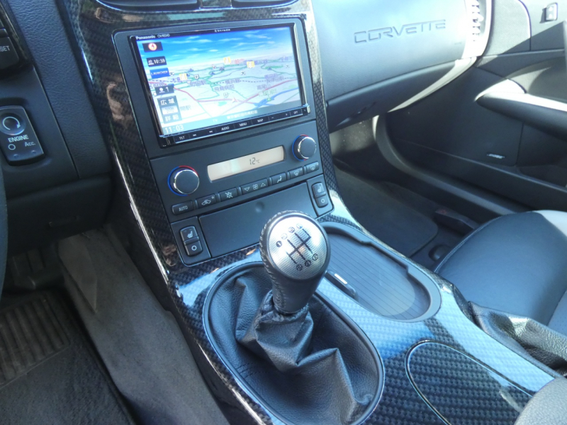 シボレー コルベット Z06　正規D車 2007年ﾓﾃﾞﾙ 6速MT 黒革 ｼｰﾄﾋｰﾀｰ ﾅﾋﾞTV Bｶﾒﾗ BOSEｻｳﾝﾄﾞ 純正18/19AW Bremboﾌﾞﾚｰｷ LSD ｷｾﾉﾝ　2年保証