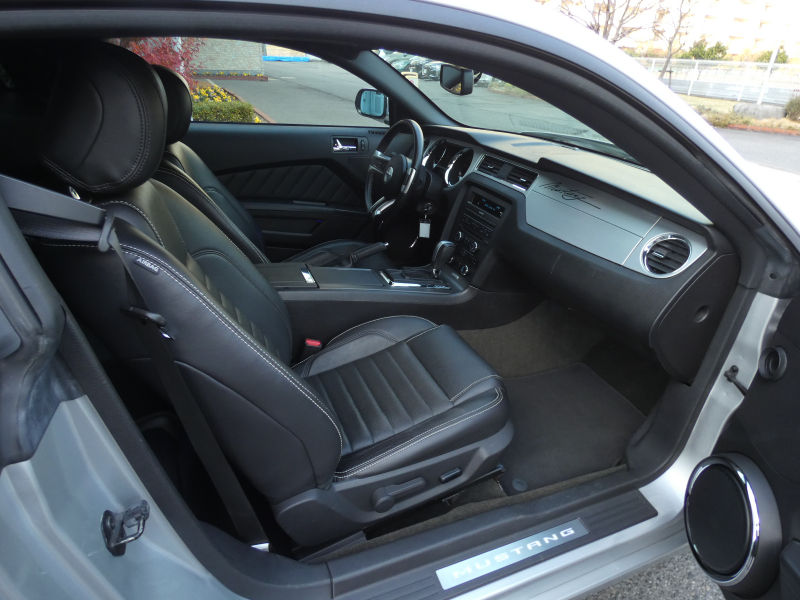 フォード マスタング V8 GTﾌﾟﾚﾐｱﾑ　新車並行 2013年ﾓﾃﾞﾙ GT500ﾌﾛﾝﾄﾌｪｲｽ Borlaﾏﾌﾗｰ AMR19AW 黒革ｼｰﾄ ｼｰﾄﾋｰﾀｰ ｷｾﾉﾝ ETC　2年保証