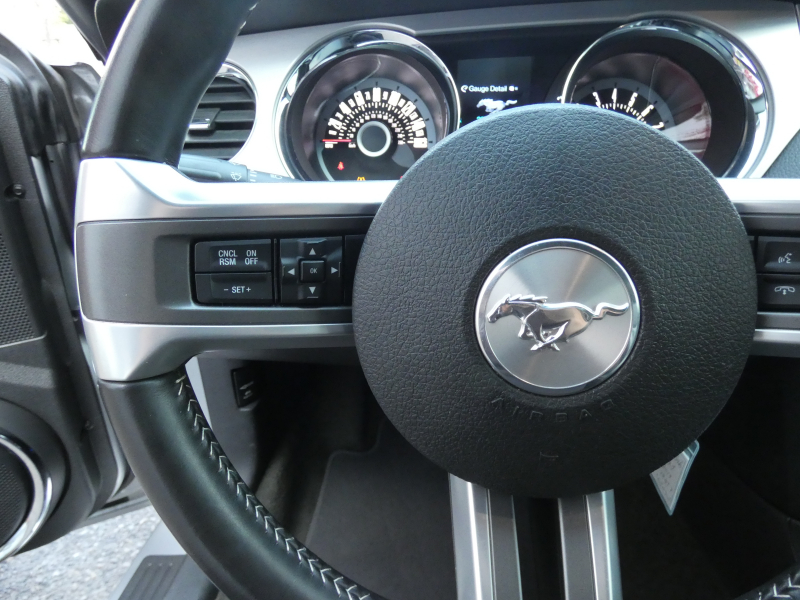 フォード マスタング V8 GTﾌﾟﾚﾐｱﾑ　新車並行 2013年ﾓﾃﾞﾙ GT500ﾌﾛﾝﾄﾌｪｲｽ Borlaﾏﾌﾗｰ AMR19AW 黒革ｼｰﾄ ｼｰﾄﾋｰﾀｰ ｷｾﾉﾝ ETC　2年保証