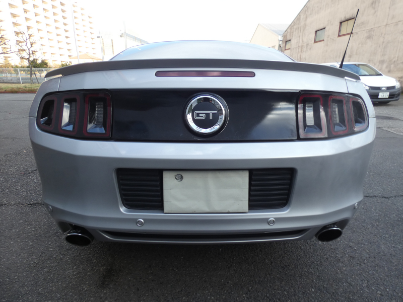 フォード マスタング V8 GTﾌﾟﾚﾐｱﾑ　新車並行 2013年ﾓﾃﾞﾙ GT500ﾌﾛﾝﾄﾌｪｲｽ Borlaﾏﾌﾗｰ AMR19AW 黒革ｼｰﾄ ｼｰﾄﾋｰﾀｰ ｷｾﾉﾝ ETC　2年保証