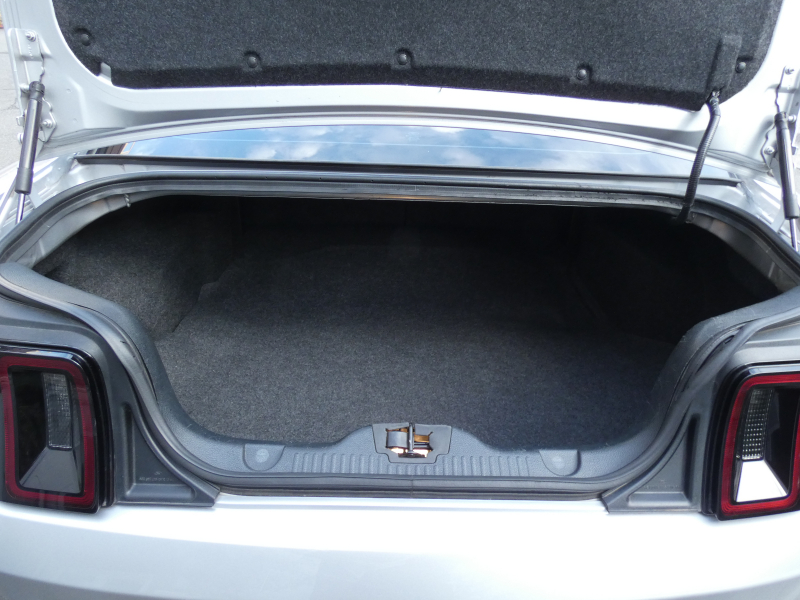 フォード マスタング V8 GTﾌﾟﾚﾐｱﾑ　新車並行 2013年ﾓﾃﾞﾙ GT500ﾌﾛﾝﾄﾌｪｲｽ Borlaﾏﾌﾗｰ AMR19AW 黒革ｼｰﾄ ｼｰﾄﾋｰﾀｰ ｷｾﾉﾝ ETC　2年保証