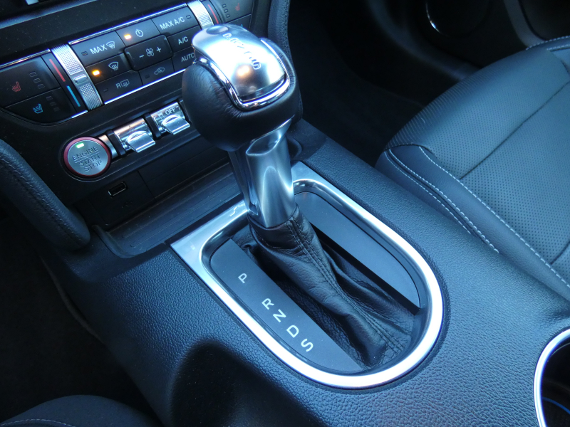 フォード マスタング GT Premium　2019年ﾓﾃﾞﾙ 新並 GTﾊﾟﾌｫｰﾏﾝｽPKG 黒革 Aｶｰﾌﾟﾚｲ GPSﾚｰﾀﾞｰ Bｶﾒﾗ ETC　2年保証