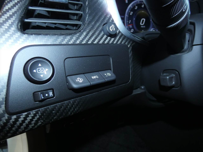 シボレー コルベット Z06　正規D車 2017年ﾓﾃﾞﾙ ｽｰﾊﾟｰﾁｬｰｼﾞｬｰ 黒革 ｼｰﾄﾋｰﾀｰ ﾅﾋﾞTV F&Bｶﾒﾗ　2年保証