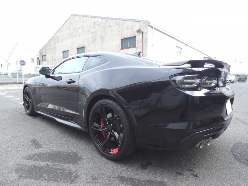 シボレー カマロ SS　正規D車 2019年ﾓﾃﾞﾙ 黒赤革ｼｰﾄ ｼｰﾄﾋｰﾀｰ&ｸｰﾗｰ ｸﾞﾗﾝﾄﾞｴﾌｪｸﾄ 純正20ｲﾝﾁAW ﾌﾞﾚﾝﾎﾞ Bｶﾒﾗ ｸﾙｺﾝ　2年保証