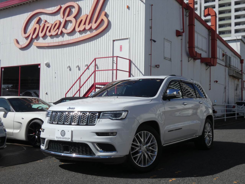 ジープ グランドチェロキー ｻﾐｯﾄ　茶革 ﾌﾟｯｼｭｽﾀｰﾄ&ｽﾄｯﾌﾟ ｼｰﾄﾋｰﾀｰ ﾅﾋﾞTV ﾊﾟﾉﾗﾏｻﾝﾙｰﾌ ﾊｰﾏﾝｶｰﾄﾞﾝｻｳﾝﾄﾞ 純正20ｲﾝﾁAW ﾌﾛﾝﾄｻｲﾄﾞﾊﾞｯｸｶﾒﾗ　2年保証