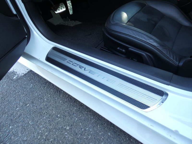 シボレー コルベット ｸﾞﾗﾝｽﾎﾟｰﾂ　正規D車 2012年ﾓﾃﾞﾙ 1ｵｰﾅｰ 黒ｺﾝﾋﾞ革 ﾅﾋﾞ  Borlaﾏﾌﾗｰ ﾘｱﾃﾞｨﾌｭｰｻﾞｰ&ｻｲﾄﾞｽｶｰﾄ ｷｾﾉﾝ 純正19AW　2年保証