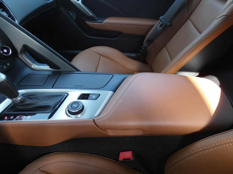 シボレー コルベット ﾍﾞｰｽｸﾞﾚｰﾄﾞ　正規D車 2014年ﾓﾃﾞﾙ ﾌﾟｯｼｭｽﾀｰﾄ&ｽﾄｯﾌﾟ HUD ｼｰﾄﾋｰﾀｰ ﾅﾋﾞTV Bｶﾒﾗ ETC　2年保証