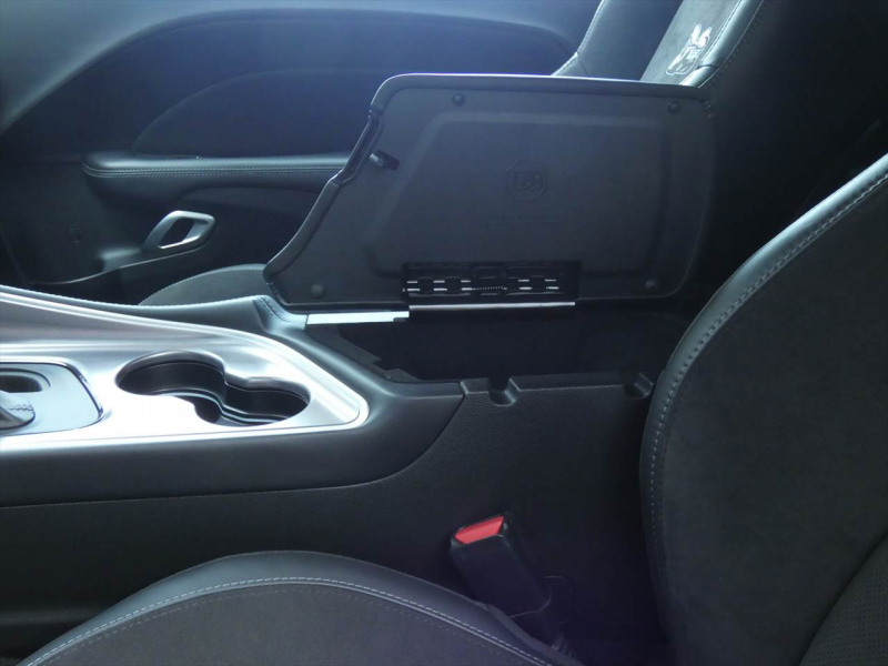 ダッジ チャレンジャー ｽｷｬｯﾄﾊﾟｯｸ ﾜｲﾄﾞﾎﾞﾃﾞｨ　2020年ﾓﾃﾞﾙ  ﾌﾟﾗｽﾊﾟｯｹｰｼﾞ&ｺﾝﾋﾞﾆｴﾝｽｸﾞﾙｰﾌﾟ 黒ｺﾝﾋﾞ革 ｼｰﾄﾋｰﾀｰ&ｸｰﾗｰ ｻﾝﾙｰﾌ  Bｶﾒﾗ　2年保証