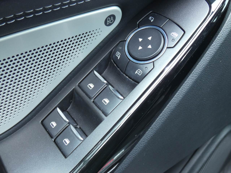 フォード エクスプローラー ST　2021年ﾓﾃﾞﾙ 新並 1ｵｰﾅｰ 黒革 ｻﾝﾙｰﾌ 401A ﾌﾟﾚﾐｱﾑﾃｸﾉﾛｼﾞｰPKG Aｶｰﾌﾟﾚｲ ｼｰﾄﾋｰﾀｰ&ﾍﾞﾝﾁﾚｰﾀｰ FSB360ｶﾒﾗ ETC　2年保証