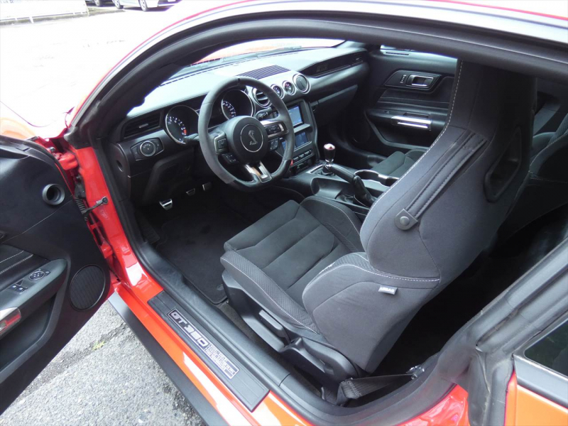 フォード マスタング ｼｪﾙﾋﾞｰGT350　2016年ﾓﾃﾞﾙ 6MT  RECAROｼｰﾄ ALPINEｵｰﾃﾞｨｵ Audisonｱﾝﾌﾟ&JLｳｰﾌｧｰ ｱｸﾃｨﾌﾞﾊﾞﾙﾌﾞｴｷｿﾞｰｽﾄ Bｶﾒﾗ ｸﾙｺﾝ ETC　2年保証