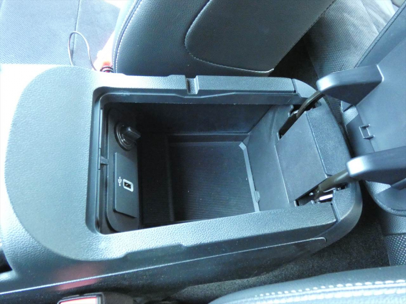 フォード マスタング ｴｺﾌﾞｰｽﾄ ﾌﾟﾚﾐｱﾑ　2018年ﾓﾃﾞﾙ 新並 黒革ｽﾎﾟｰﾂｼｰﾄ ｼｰﾄﾋｰﾀｰ＆ｸｰﾗｰ AppleCarPlay&AndoroidAuto SYNC3ﾀｯﾁﾃﾞｨｽﾌﾟﾚｲ ETC　2年保証