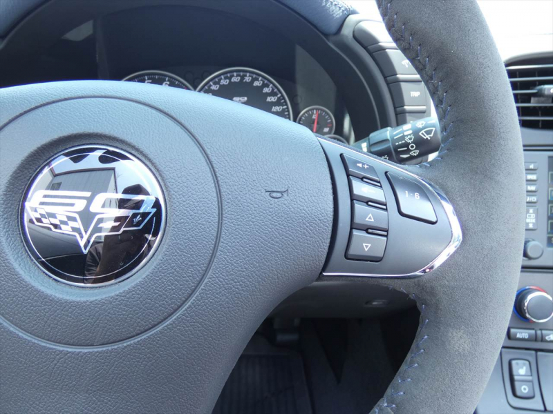 シボレー コルベット 427 ｺﾝﾊﾞｰﾁﾌﾞﾙ　2013年ﾓﾃﾞﾙ 6MT 60th ｱﾆﾊﾞｰｻﾘｰPKG 青革 ｼｰﾄﾋｰﾀｰ  電動ｿﾌﾄﾄｯﾌﾟ BOSE HUD　2年保証