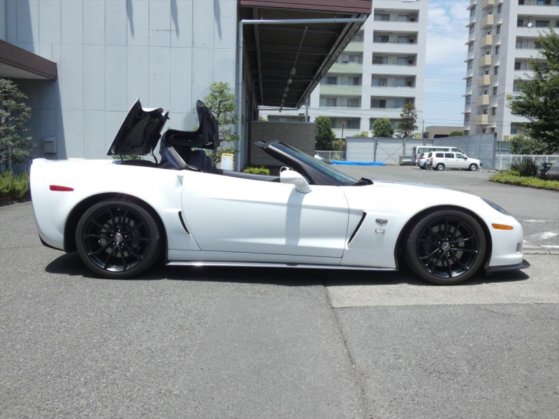 シボレー コルベット 427 ｺﾝﾊﾞｰﾁﾌﾞﾙ　2013年ﾓﾃﾞﾙ 6MT 60th ｱﾆﾊﾞｰｻﾘｰPKG 青革 ｼｰﾄﾋｰﾀｰ  電動ｿﾌﾄﾄｯﾌﾟ BOSE HUD　2年保証