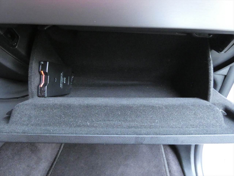 ダッジ デュランゴ RT　2017年ﾓﾃﾞﾙ  新並 赤革 ｼｰﾄﾋｰﾀｰ&ｸｰﾗｰ ﾌﾞﾗｯｸﾄｯﾌﾟPKG ﾃｸﾉﾛｼﾞｰｸﾞﾙｰﾌﾟ ｷﾞﾌﾞｿﾝﾏﾌﾗｰ 純正20ｲﾝﾁAW  Bｶﾒﾗ 2年保証