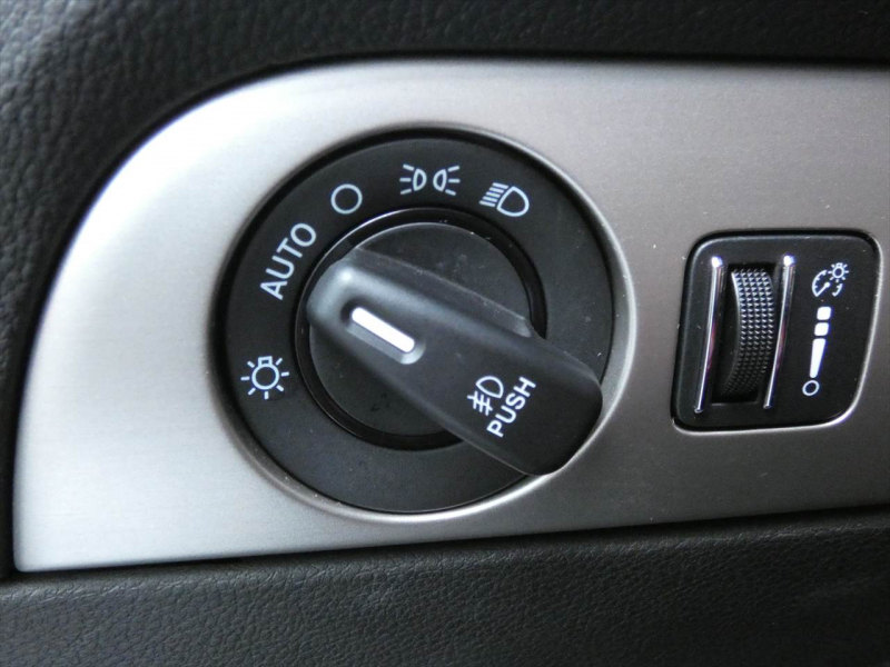 ダッジ デュランゴ RT　2017年ﾓﾃﾞﾙ  新並 赤革 ｼｰﾄﾋｰﾀｰ&ｸｰﾗｰ ﾌﾞﾗｯｸﾄｯﾌﾟPKG ﾃｸﾉﾛｼﾞｰｸﾞﾙｰﾌﾟ ｷﾞﾌﾞｿﾝﾏﾌﾗｰ 純正20ｲﾝﾁAW  Bｶﾒﾗ 2年保証