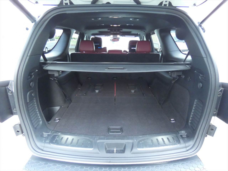 ダッジ デュランゴ RT　2017年ﾓﾃﾞﾙ  新並 赤革 ｼｰﾄﾋｰﾀｰ&ｸｰﾗｰ ﾌﾞﾗｯｸﾄｯﾌﾟPKG ﾃｸﾉﾛｼﾞｰｸﾞﾙｰﾌﾟ ｷﾞﾌﾞｿﾝﾏﾌﾗｰ 純正20ｲﾝﾁAW  Bｶﾒﾗ 2年保証