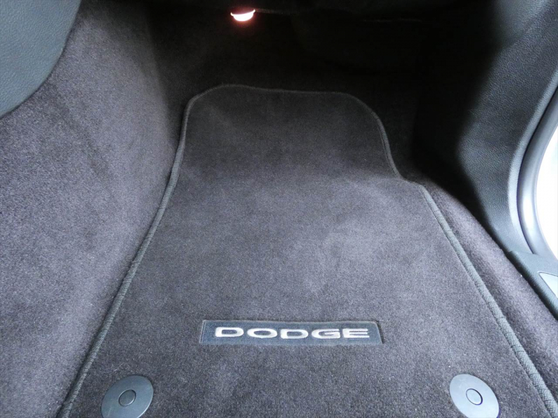 ダッジ デュランゴ RT　2017年ﾓﾃﾞﾙ  新並 赤革 ｼｰﾄﾋｰﾀｰ&ｸｰﾗｰ ﾌﾞﾗｯｸﾄｯﾌﾟPKG ﾃｸﾉﾛｼﾞｰｸﾞﾙｰﾌﾟ ｷﾞﾌﾞｿﾝﾏﾌﾗｰ 純正20ｲﾝﾁAW  Bｶﾒﾗ 2年保証