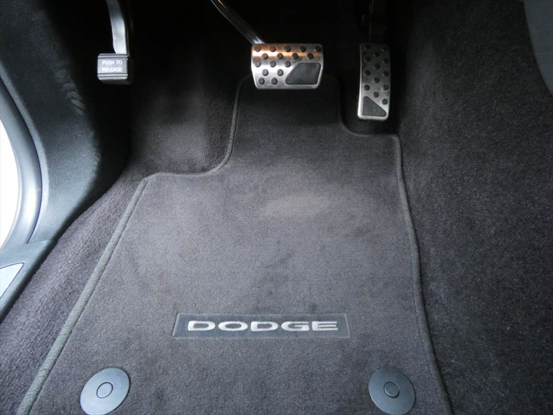 ダッジ デュランゴ RT　2017年ﾓﾃﾞﾙ  新並 赤革 ｼｰﾄﾋｰﾀｰ&ｸｰﾗｰ ﾌﾞﾗｯｸﾄｯﾌﾟPKG ﾃｸﾉﾛｼﾞｰｸﾞﾙｰﾌﾟ ｷﾞﾌﾞｿﾝﾏﾌﾗｰ 純正20ｲﾝﾁAW  Bｶﾒﾗ 2年保証