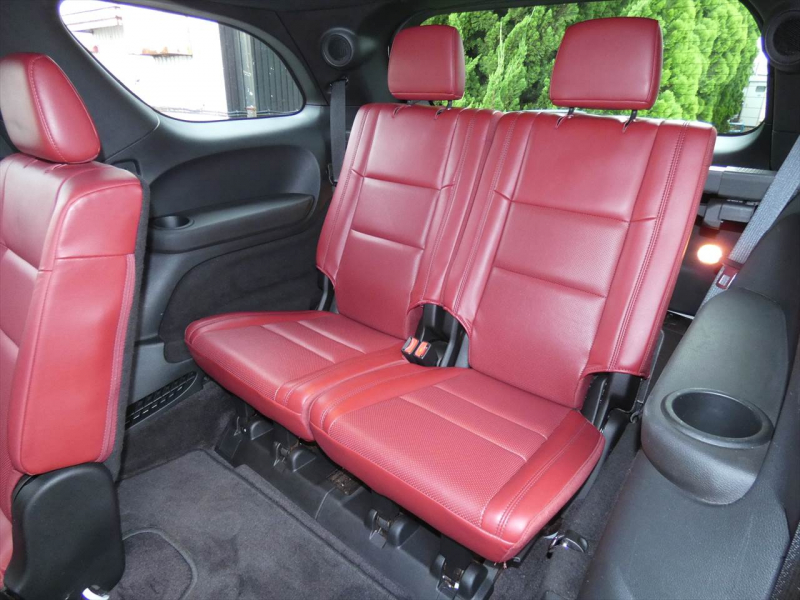 ダッジ デュランゴ RT　2017年ﾓﾃﾞﾙ  新並 赤革 ｼｰﾄﾋｰﾀｰ&ｸｰﾗｰ ﾌﾞﾗｯｸﾄｯﾌﾟPKG ﾃｸﾉﾛｼﾞｰｸﾞﾙｰﾌﾟ ｷﾞﾌﾞｿﾝﾏﾌﾗｰ 純正20ｲﾝﾁAW  Bｶﾒﾗ 2年保証